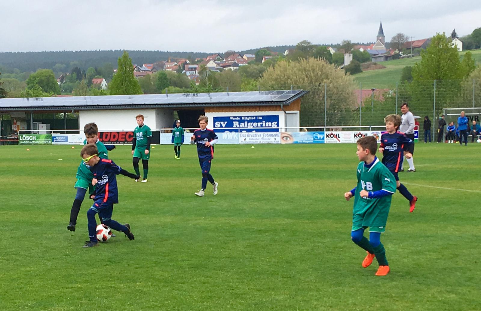 D4-Junioren: kleine Panduren gewinnen zweites Spiel