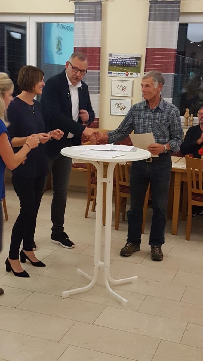 Ehrung Anton Hösl